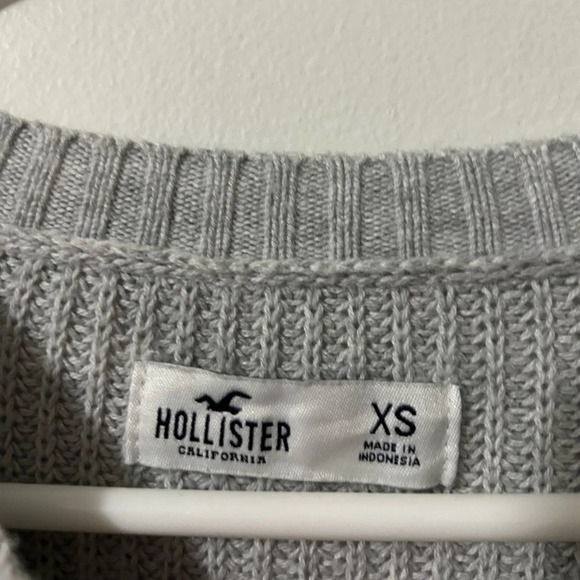 Hollister Grey Knit Sweater - Picture 4 of 5